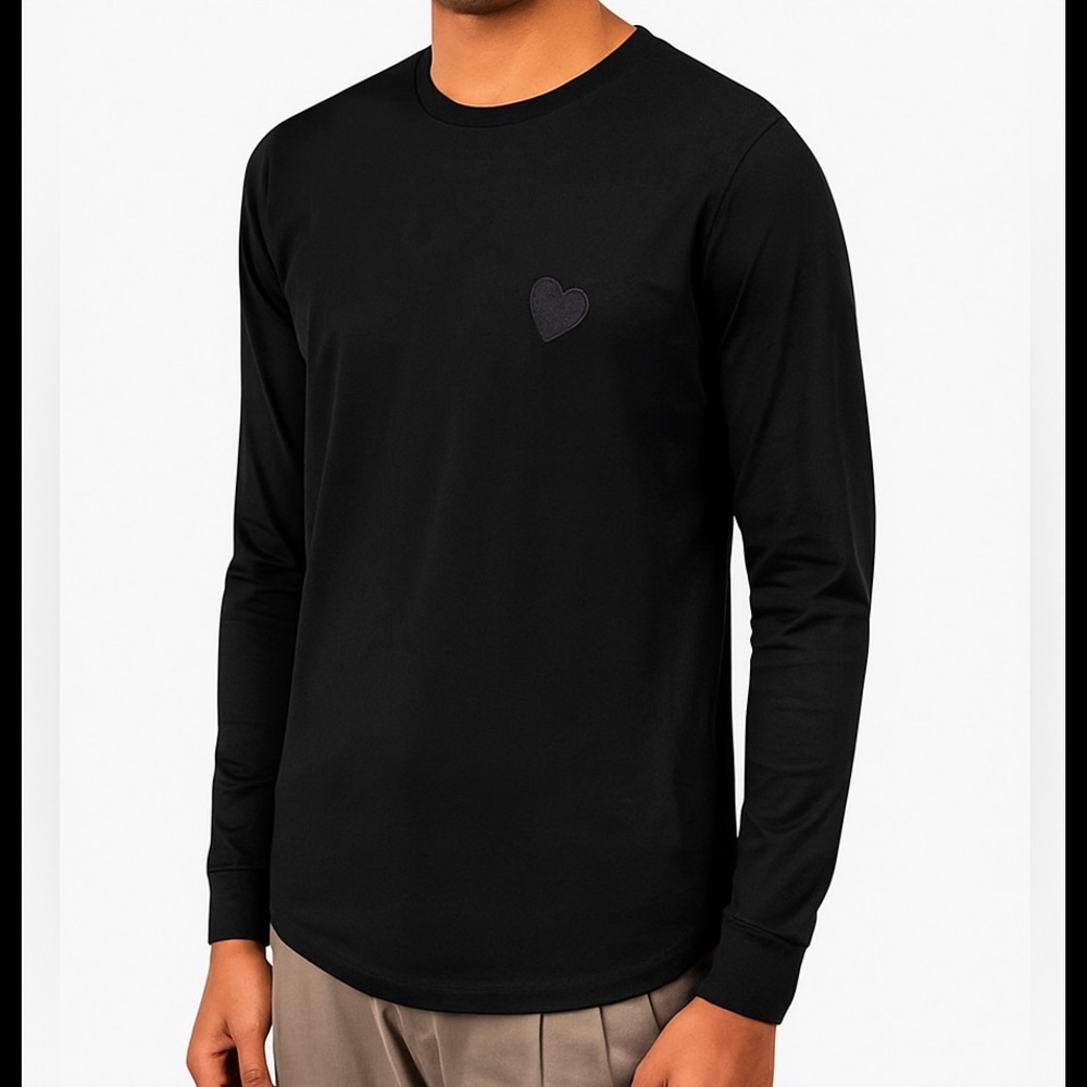 INIMIGO Classic Embroidery Heart Black Long Sleeve Tee Shirt